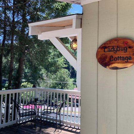 The Chimney Rock Inn & Cottages Eksteriør billede