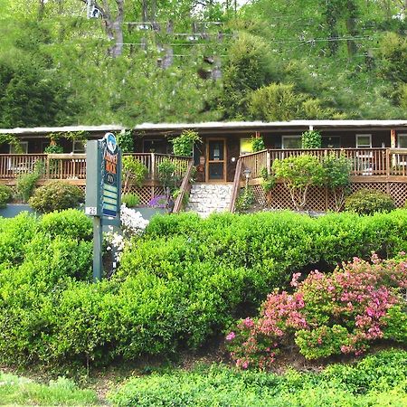 The Chimney Rock Inn & Cottages Eksteriør billede