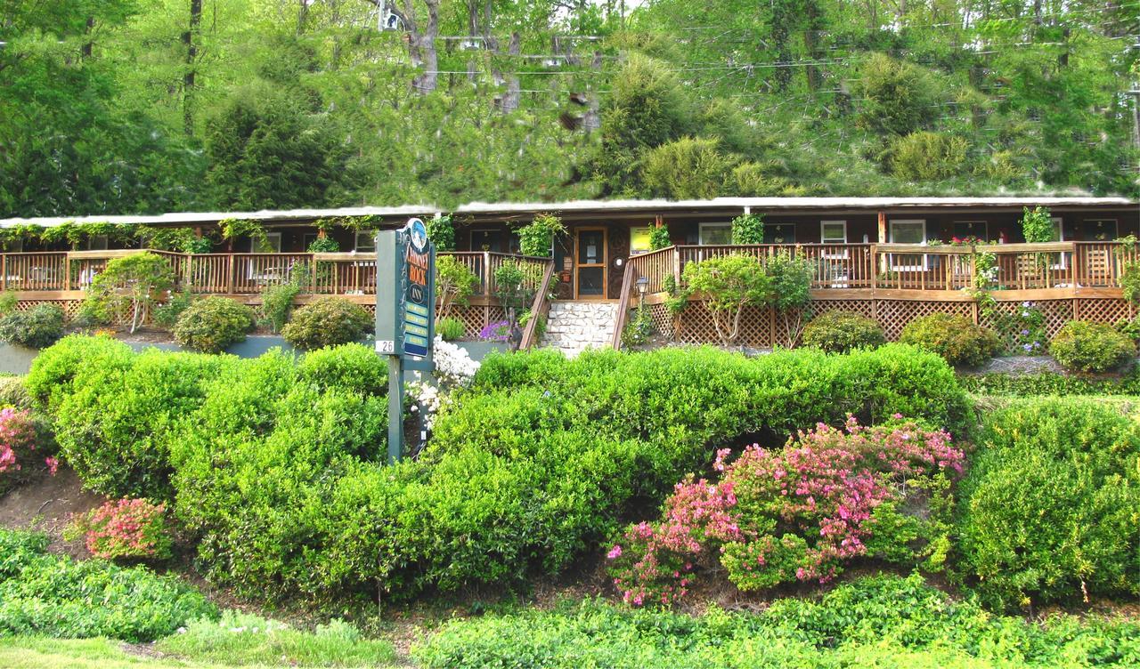 The Chimney Rock Inn & Cottages Eksteriør billede