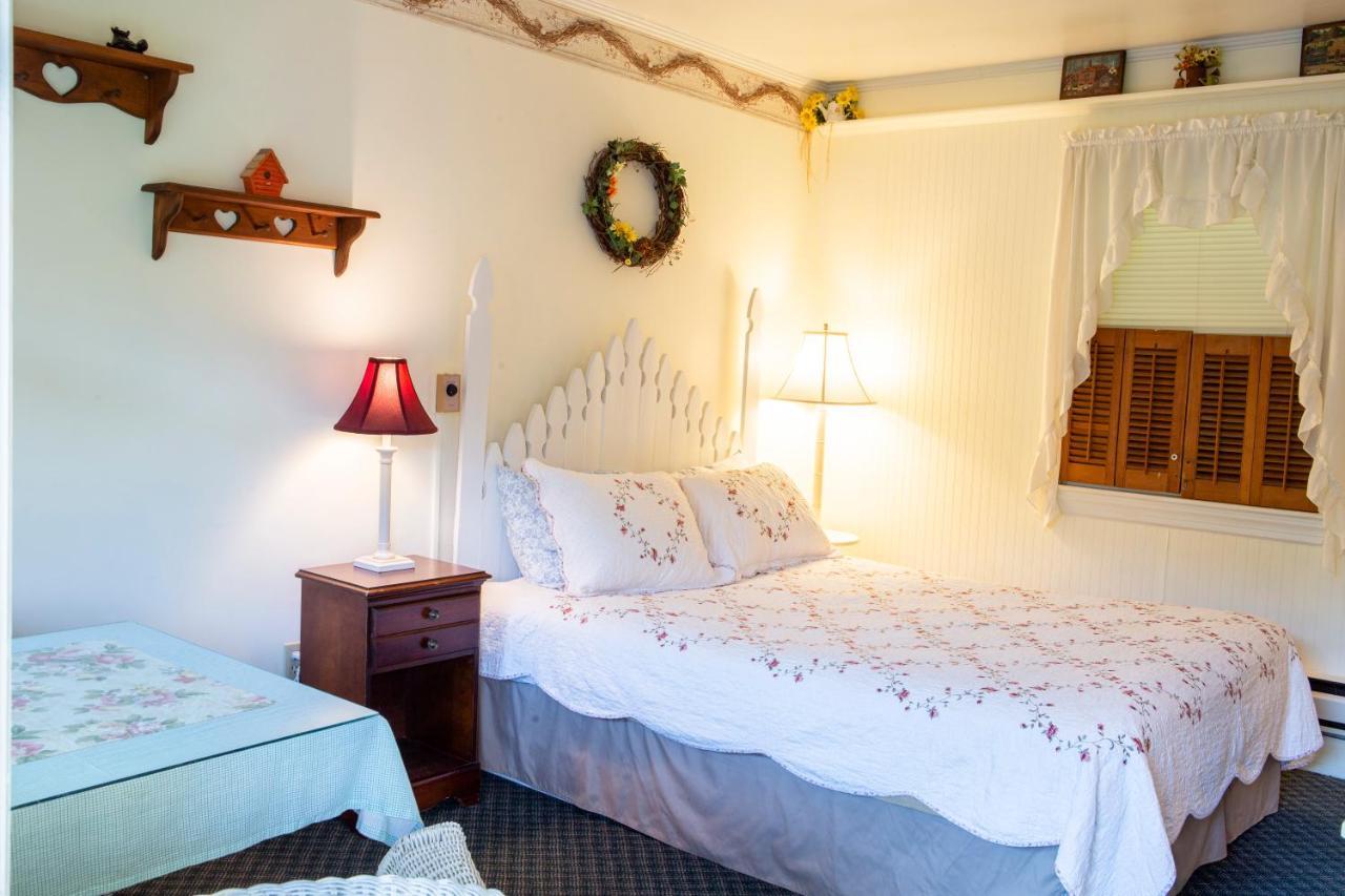 The Chimney Rock Inn & Cottages Eksteriør billede