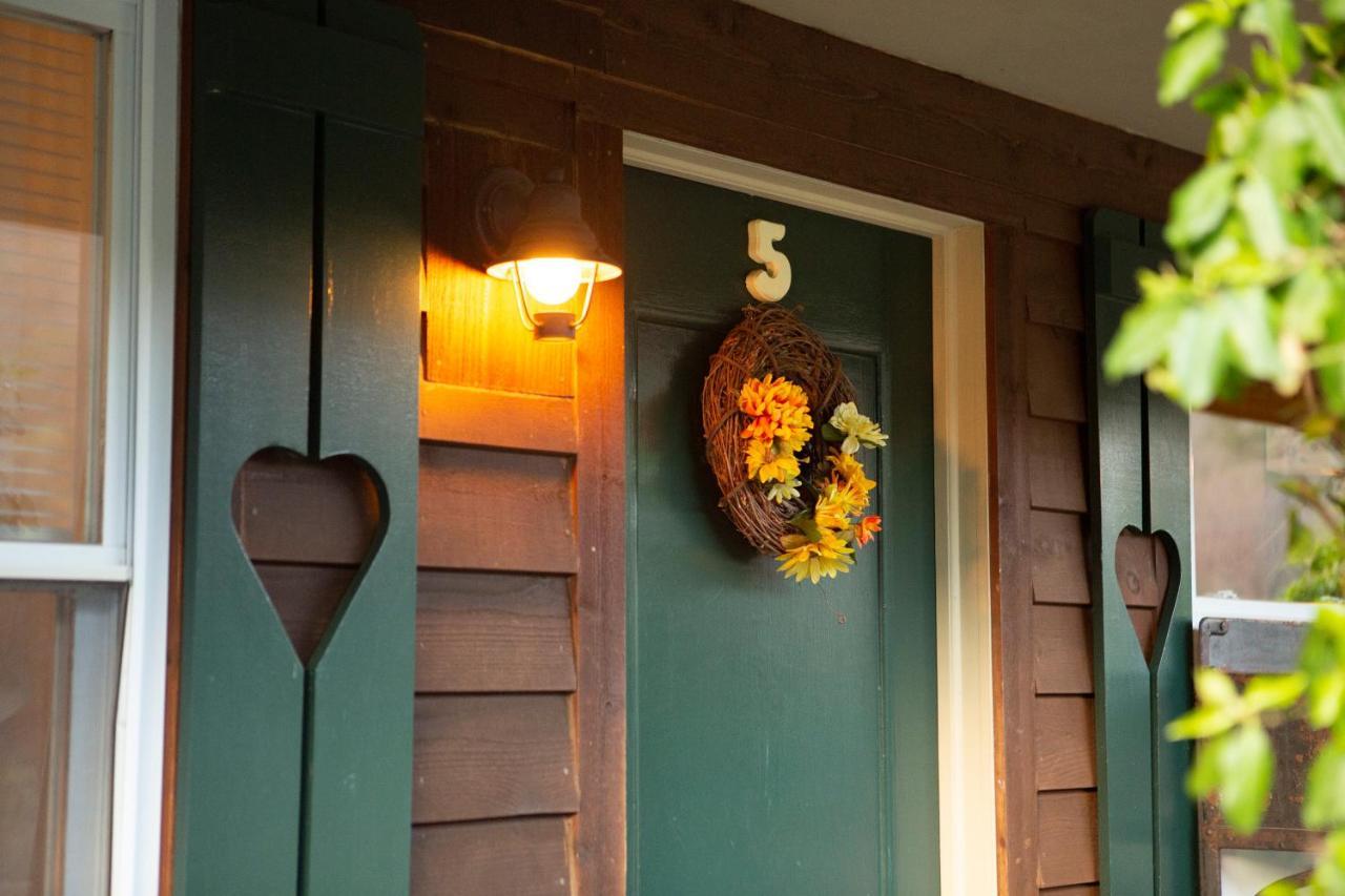 The Chimney Rock Inn & Cottages Eksteriør billede