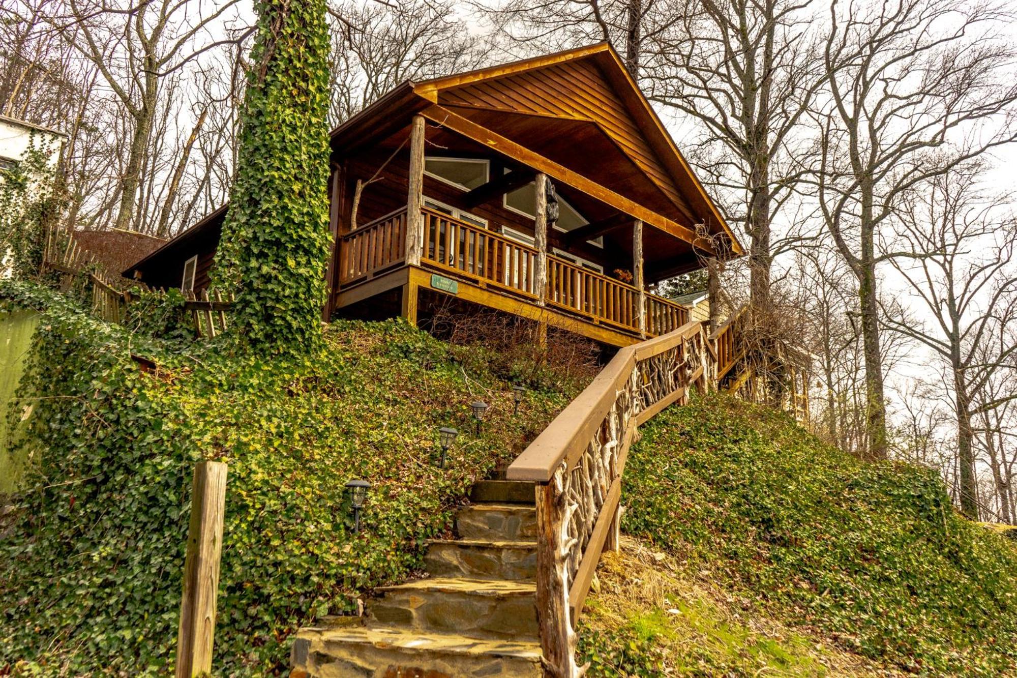 The Chimney Rock Inn & Cottages Eksteriør billede