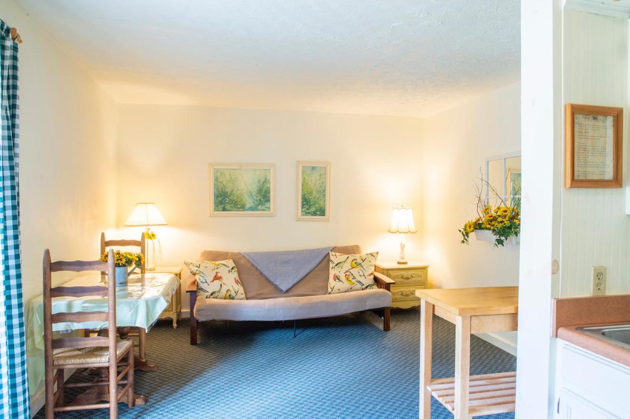 The Chimney Rock Inn & Cottages Eksteriør billede