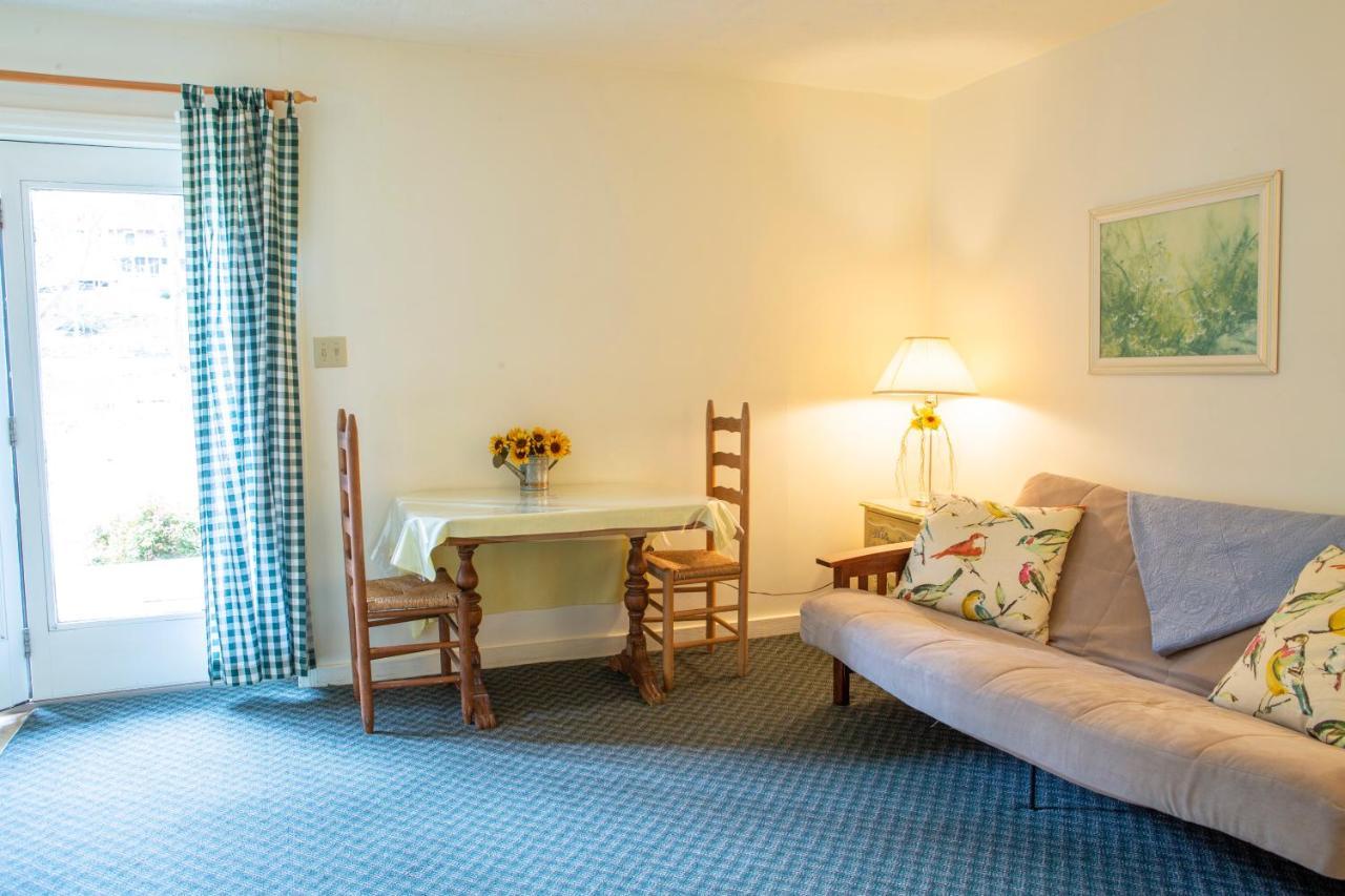 The Chimney Rock Inn & Cottages Eksteriør billede