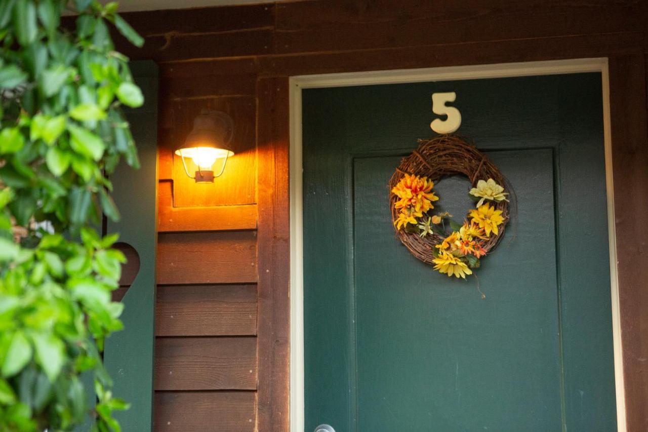 The Chimney Rock Inn & Cottages Eksteriør billede
